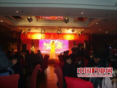 群喜门业盛装亮相北京门博会，重金激励开启渠道精耕新篇章